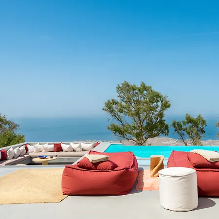 Santorini Heights Apartment