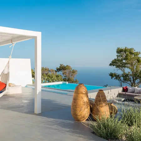 Santorini Heights Apartment *
