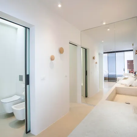 Santorini Heights Apartment *